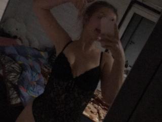 CuteCarmen - Live sexe cam - 15628618