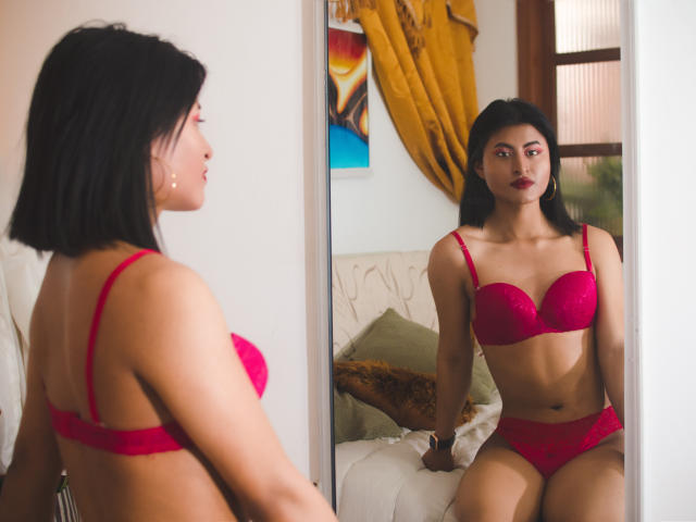 EllecttraAbance - Live porn &amp; sex cam - 15634302