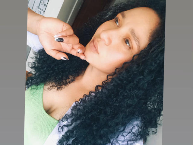 MelaniMouille - Sexe cam en vivo - 15649874