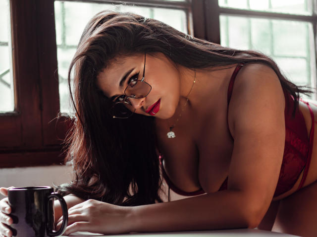 ElenaGommy - Live porn &amp; sex cam - 15656302