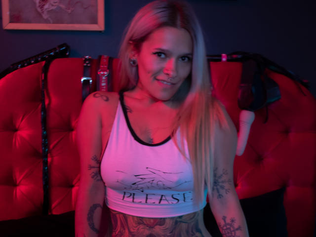 AmelieBlake - сексуальная веб-камера в реальном времени - 15656438