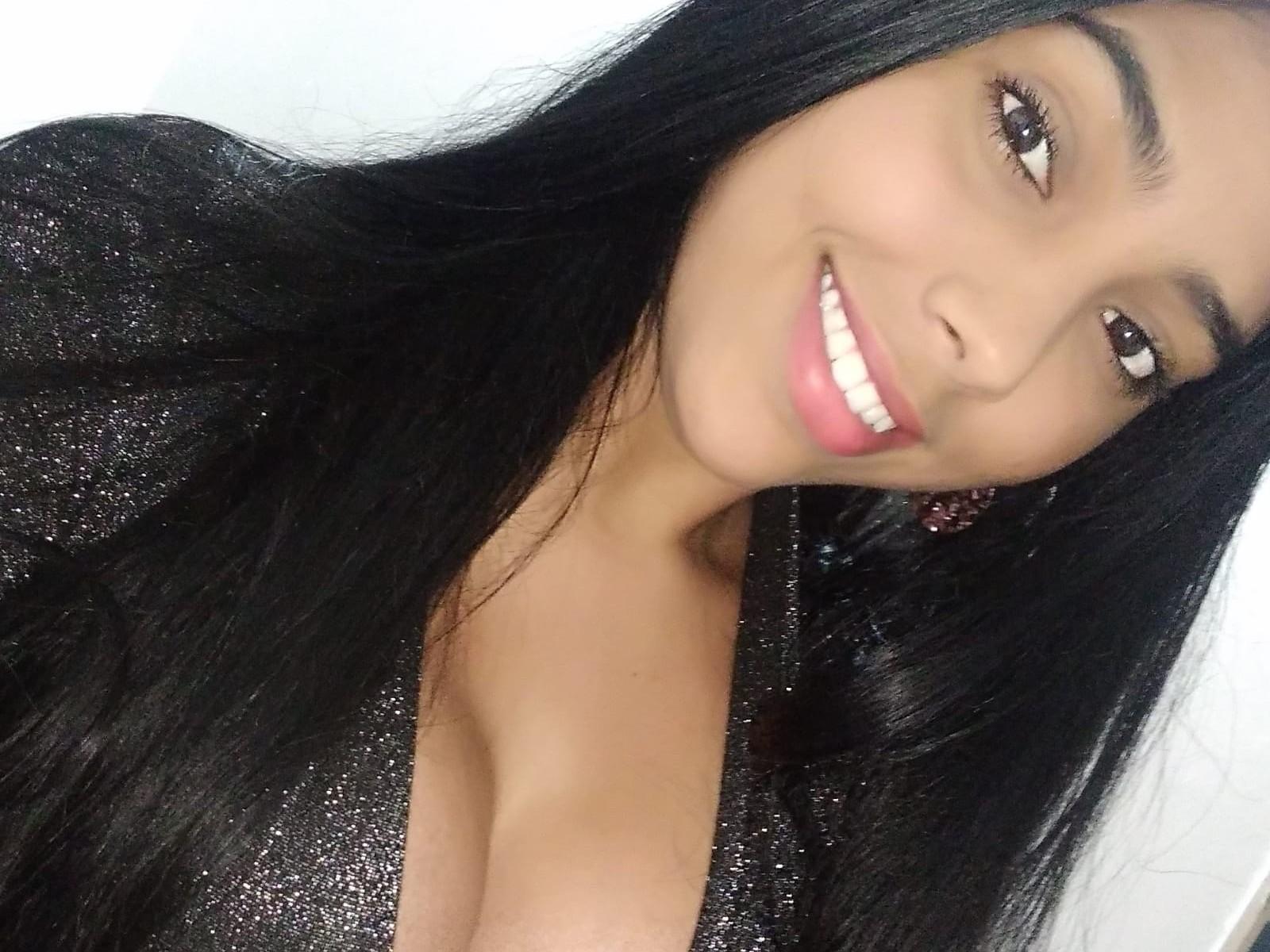 NiaCortes - Live sex cam - 15658270