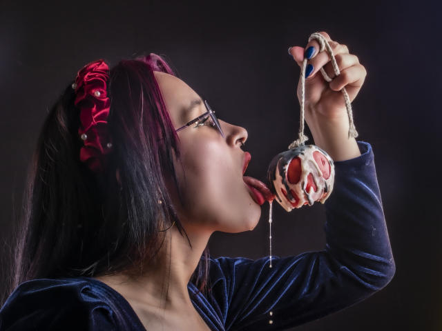 LucyXJones - Live sex cam - 15662966