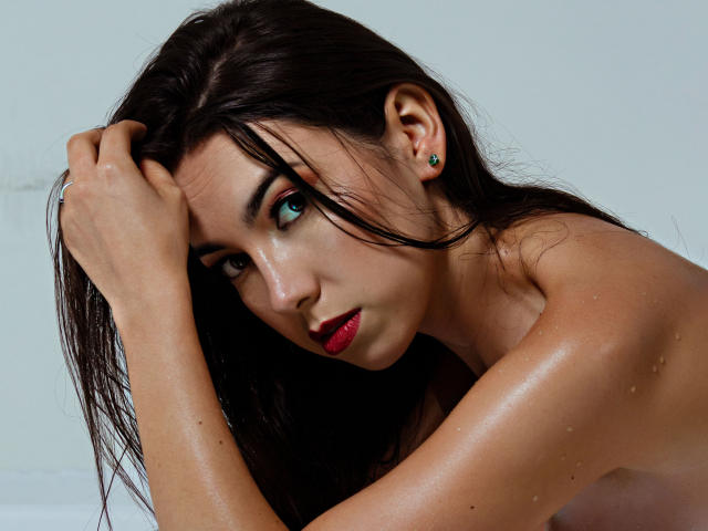 MiaReed - Live Sex Cam - 15664330