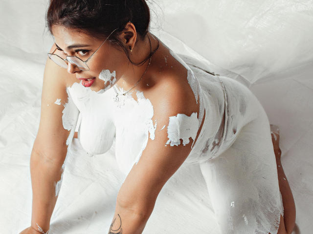 ElenaGommy - Live porn &amp; sex cam - 15666518