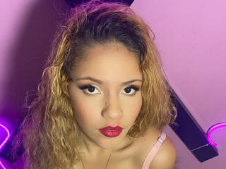 CorinaAllen - Sexe cam en vivo - 15667274