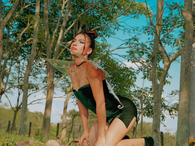 IrinaShell - Live porn &amp; sex cam - 15680638