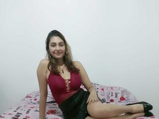 RosalieBlack - Live sex cam - 15682830