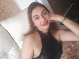 RosalieBlack - Live sex cam - 15683494