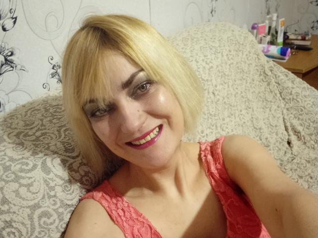 CarolineEsther - Sexe cam en vivo - 15685214