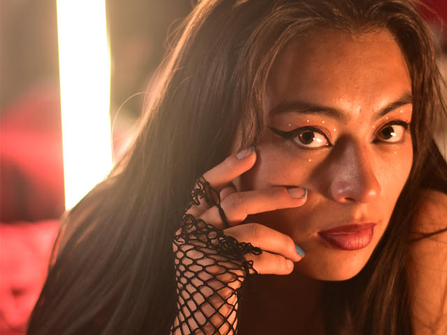 AnnieHillston - сексуальная веб-камера в реальном времени - 15689250