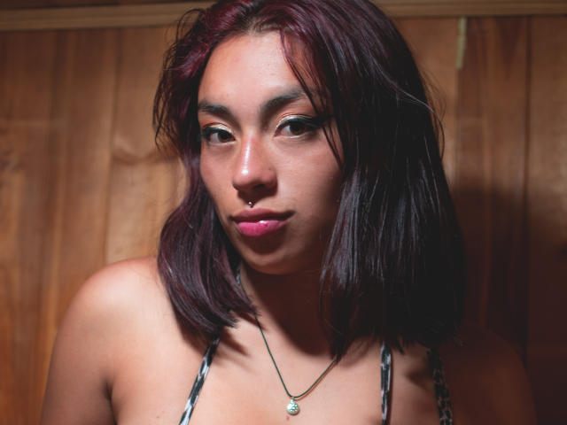 AnnieHillston - Live porn &amp; sex cam - 15689902