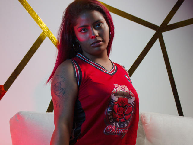 ChloeHills - Live porno og sexkamera - 15695678