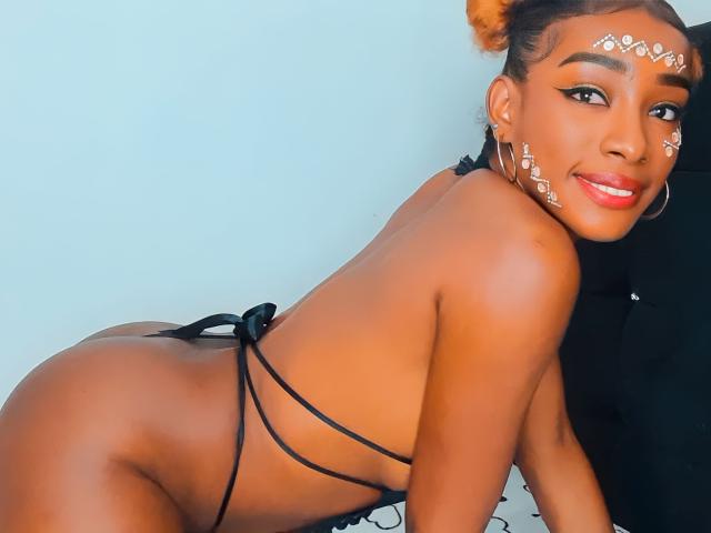LarissaWilson - Live porn &amp; sex cam - 15696926