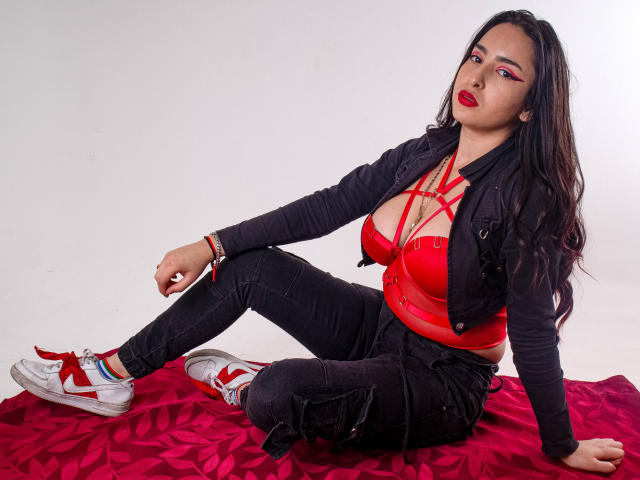 ZoeGross - Camera khiêu dâm &amp; quyến rũ trực tiếp - 15702866