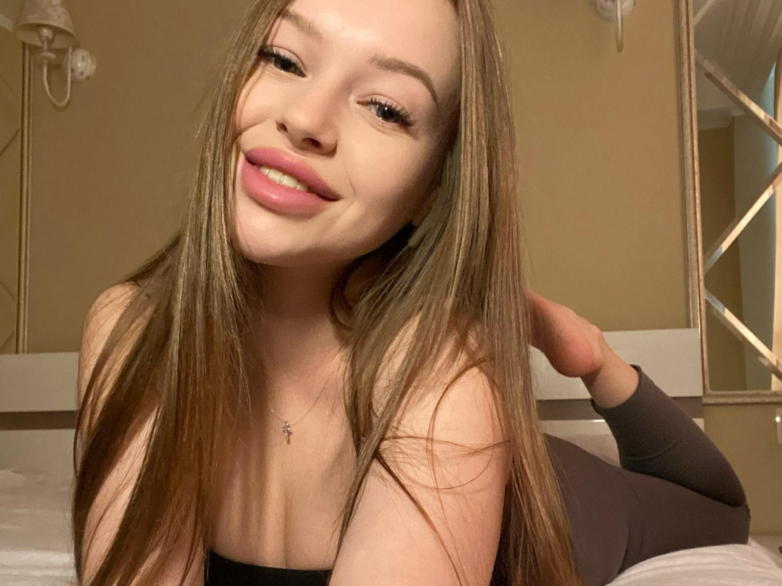 MadamMaggy - Live porn &amp; sex cam - 15705290