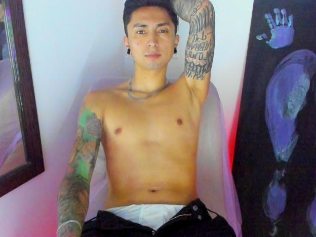 ThomasManson - сексуальная веб-камера в реальном времени - 15709662