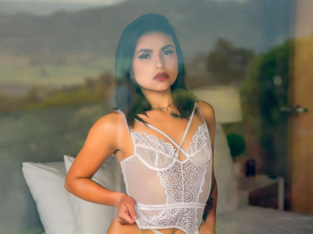 KristalJacobs - сексуальная веб-камера в реальном времени - 15725442