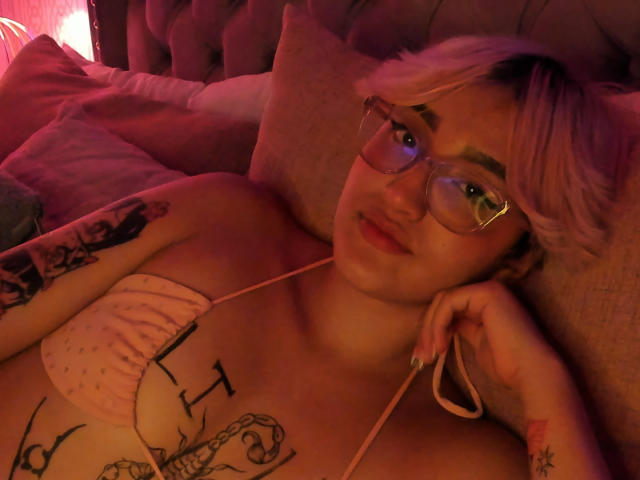 NaraSuarez - Live Sex Cam - 15727842