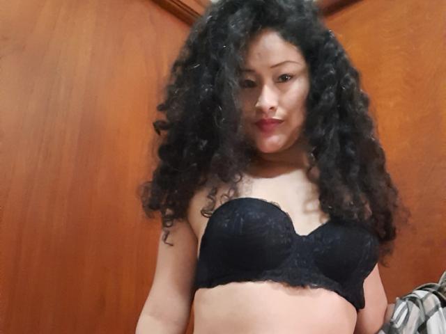 Xuuley - Porno na żywo i seks kamera - 15734582