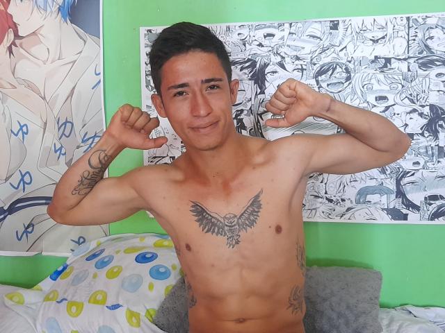 ChristopherJunes - Live Sex Cam - 15736970
