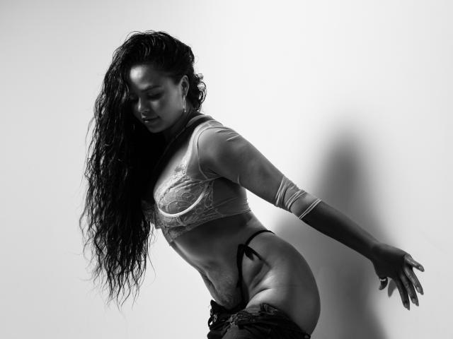 ArielleWilde - Live porn &amp; sex cam - 15739414