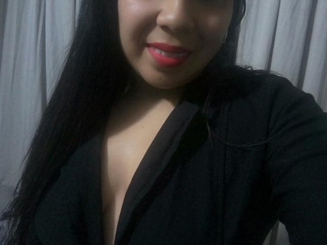 EstrellaBelle - Live porn &amp; sex cam - 15739522
