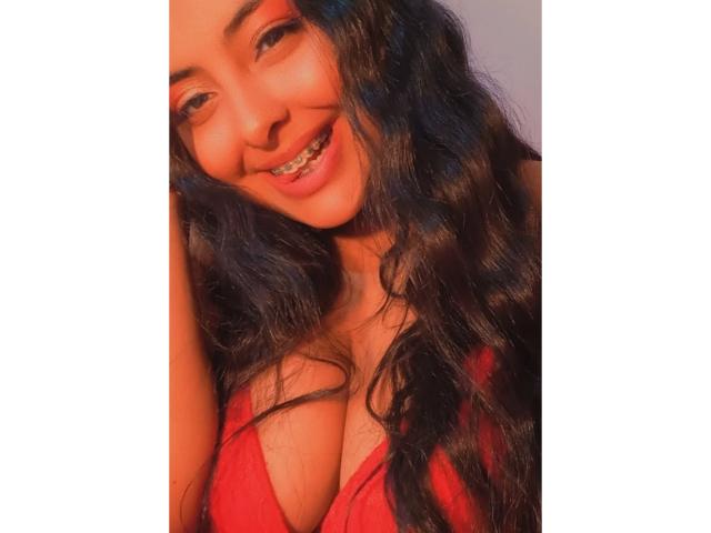 AngelaRoggers - Live porn &amp; sex cam - 15749526