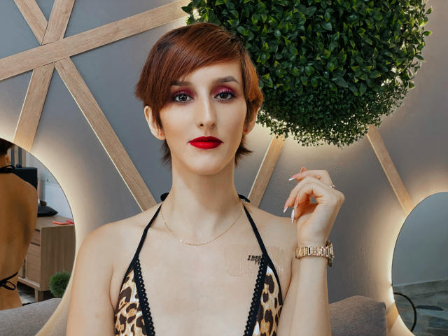 ElecctraParisi - Live porn &amp; sex cam - 15750282