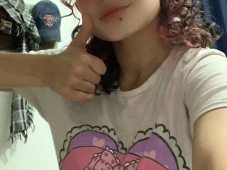 AlexiaBloom - Sexe cam en vivo - 15752726
