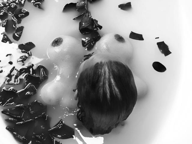 LeiaBenneth - Live Sex Cam - 15761858