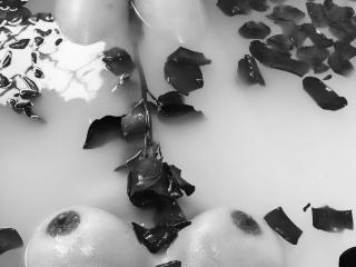 LeiaBenneth - Live porn &amp; sex cam - 15761866