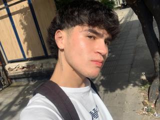 AustinKings - Live Sex Cam - 15763158