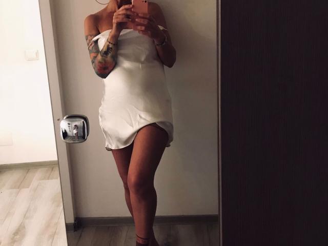 BrilliantOne - Camera khiêu dâm &amp; quyến rũ trực tiếp - 15766962