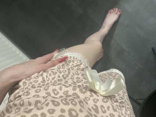 RozalinaPleasure - Live porn &amp; sex cam - 15767606