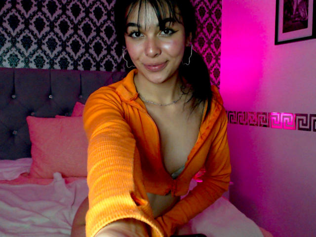 JinJoness - Live sex cam - 15773766