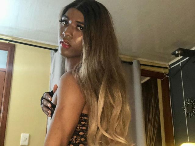 CaseyPaul - сексуальная веб-камера в реальном времени - 15773982