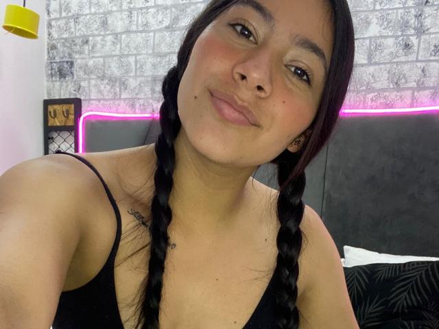 LiaIvanov - Porno na żywo i seks kamera - 15778666