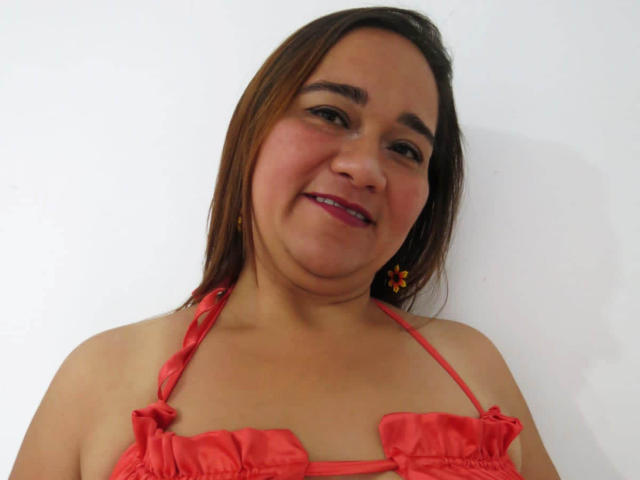ShairaMilf - Live sexe cam - 15779986