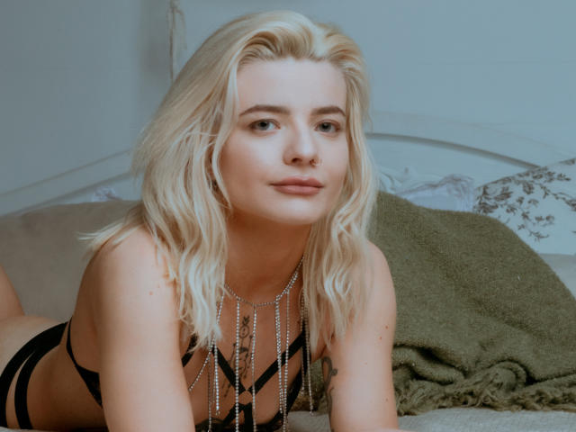 KarinaCocks - Sexe cam en vivo - 15785938