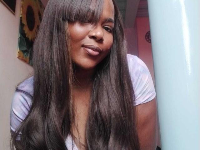 EmiraHot - Live porn &amp; sex cam - 15790730