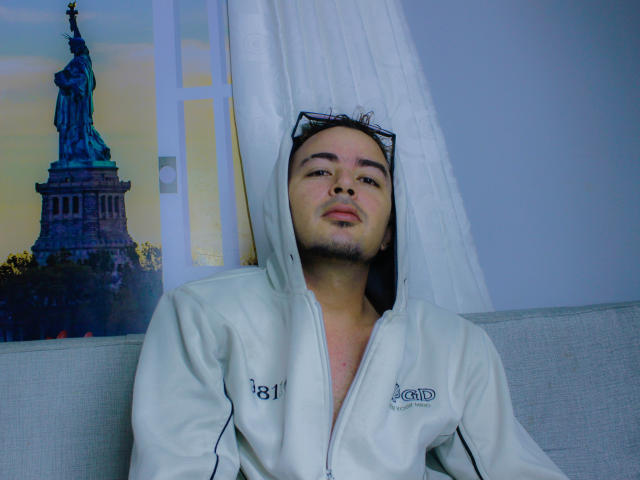 GatubYBat - Live porn &amp; sex cam - 15792614