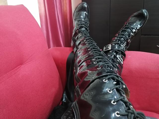 VioletaSwitch - Live porn &amp; sex cam - 15793598