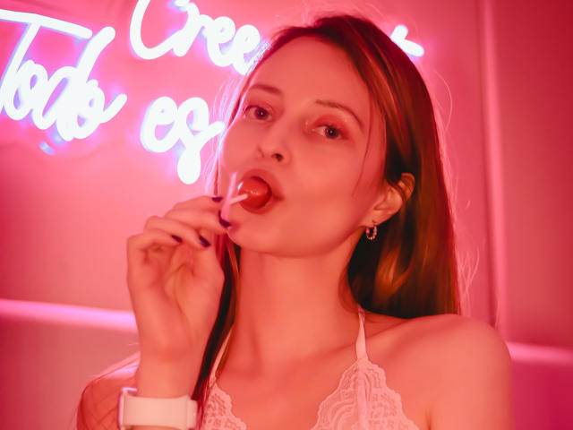 AmberWood - Live Sex Cam - 15799666