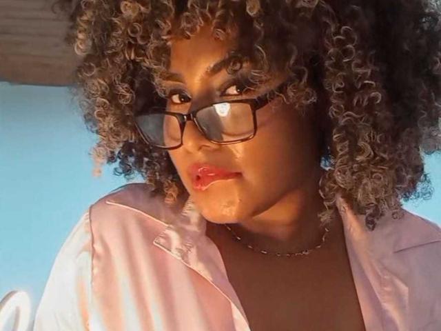 ArtemisaBrownKm - Sexe cam en vivo - 15809826