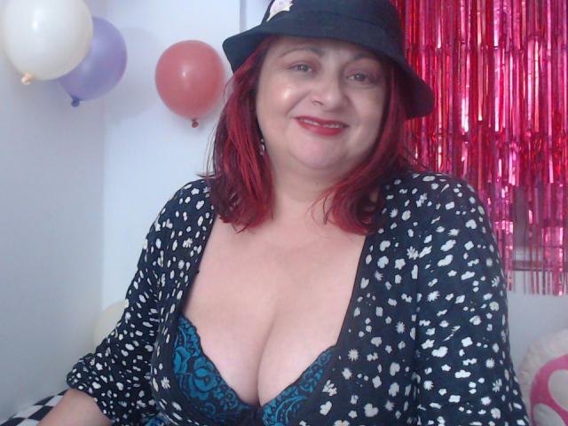 FlirtyViolet - Live porno og sexkamera - 15811818