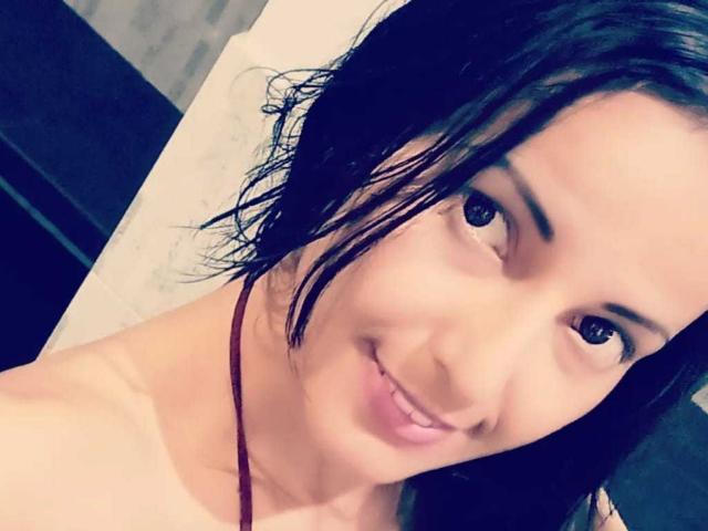 StefyThomson - Élő pornó és szexkamera - 15815338