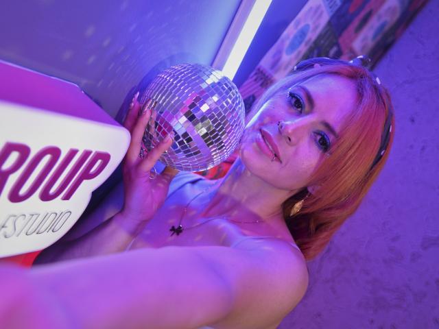 AimeeRich - Live sex cam - 15818310