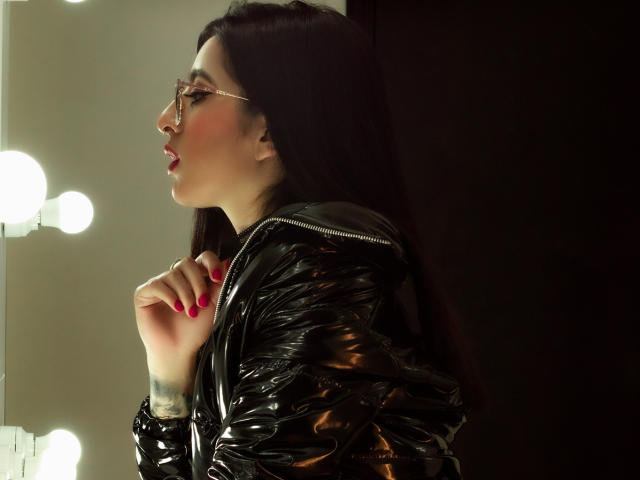 LilyScarlett - ライブポルノ&amp;セックスカム - 15820322