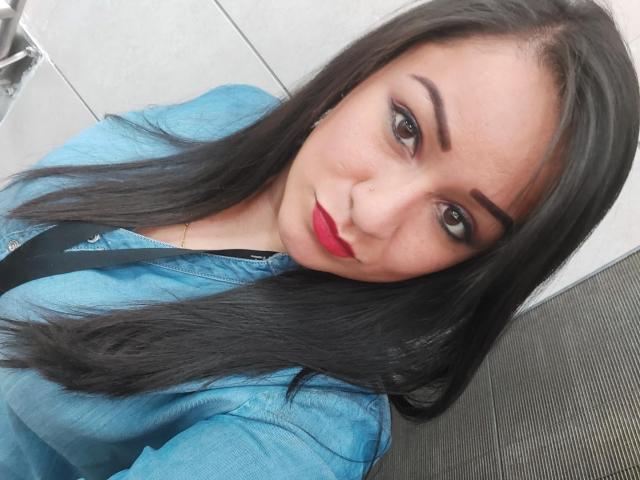 LucianaDiiaz69 - Live sex cam - 15820842